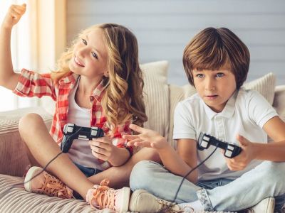 Πώς επηρεάζουν τη συμπεριφορά του παιδιού τα βίαια ηλεκτρονικά παιχνίδια;