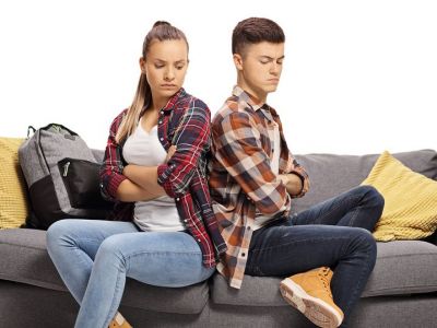 Γιατί οι έφηβοι θυμώνουν και πώς να το αντιμετωπίσετε