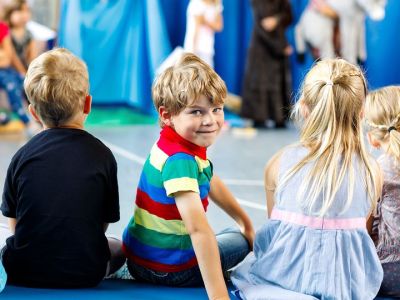 «Η Ρένια και ο Διαβήτης που δεν έκανε κύκλους»: Θεατρική παράσταση για τον παιδικό διαβήτη