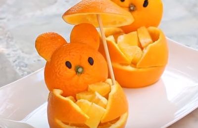 Οκτώ ευφάνταστοι τρόποι για να φάνε φρούτα τα παιδιά (vid)