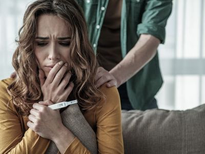 Από ποια ηλικία της εγκύου αυξάνεται ο κίνδυνος αποβολής του μωρού;