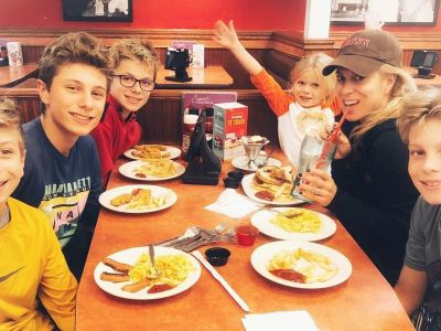 Μαμά με 5 παιδιά μας δίνει συμβουλές για να οργανώσουμε την πρωινή, οικογενειακή ρουτίνα (pics)