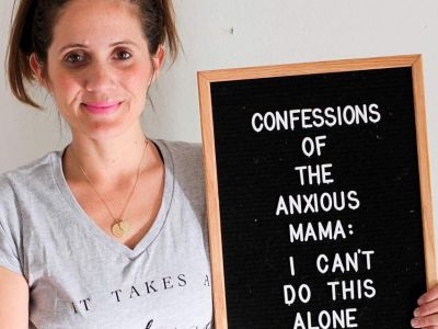 Μια μαμά γράφει: «Η μητρότητα είναι ένα μοναχικό ταξίδι, αλλά δεν είσαι μόνη» (pics)