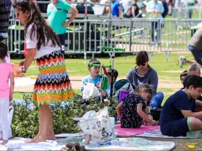 Πρωτομαγιάτικα παιχνίδια και εργαστήρια για παιδιά και οικογένειες