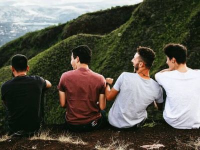 Εφηβεία και ενηλικίωση: τι έχει αλλάξει;