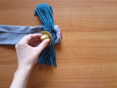 DIY - Φτιάξτε χειροποίητα Puppets από κάλτσες (vid)