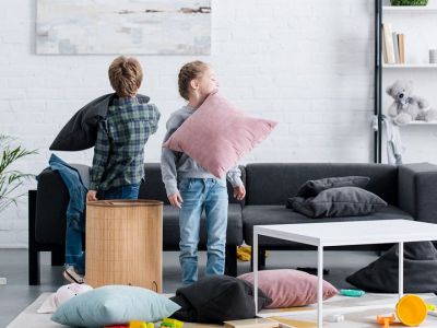 Πώς να μειώσετε την αντιπαλότητα ανάμεσα στα αδέλφια