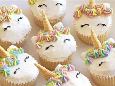 Παιδικό πάρτι; Ετοιμάστε εντυπωσιακά unicorn cupcakes! (vid)