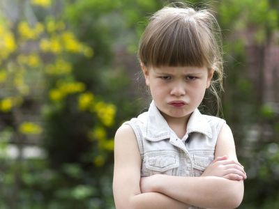 Γιατί τα παιδιά είναι αγενή και αντιμιλούν; (vid)