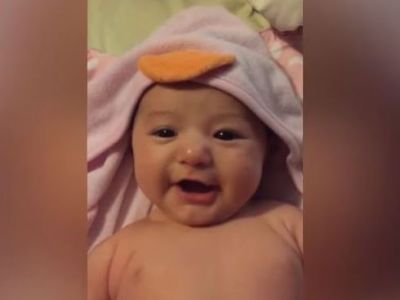 Μωράκια προσπαθούν να πουν τα πρώτα τους λόγια - Ένα βίντεο που θα λατρέψετε! (vid)