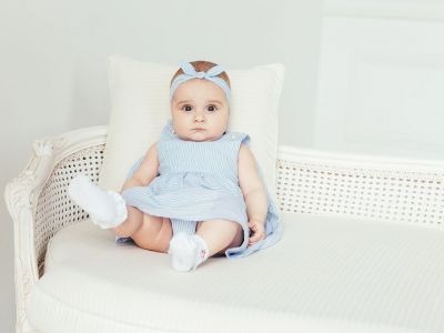 Μωρό 6 μηνών: Αυτά είναι τα βασικά στάδια της ανάπτυξής του (vid)