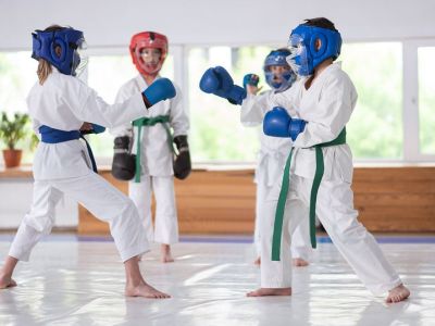 Πολεμικές τέχνες και παιδί: Τι προσφέρουν σε ένα παιδί