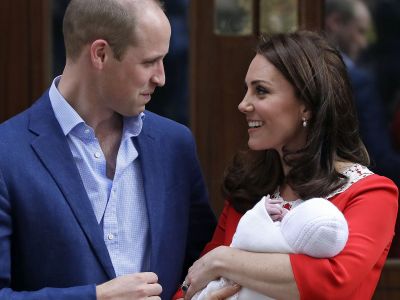 Eννέα διάσημοι μπαμπάδες που μίλησαν δημόσια για το άλλαγμα πάνας των παιδιών τους (vid)