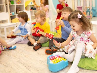 «Μουσική συμμορία» στη Μουσική Βιβλιοθήκη