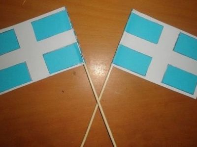 Φτιάξτε ελληνικά σημαιάκια για την ημέρα της παρέλασης