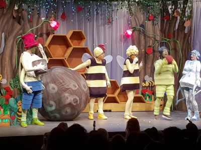 «Μάγια η Μέλισσα» στο Alhambra Art Theatre - Η επιτυχία συνεχίζεται για 2η χρονιά