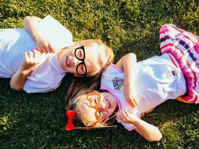 Θέλετε να μεγαλώσετε αισιόδοξα παιδιά; Πέντε συμβουλές που πρέπει να ακολουθήσετε