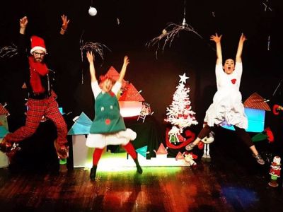 Χριστούγεννα με την Ομάδα των 5 Εποχών στο Θέατρο 104