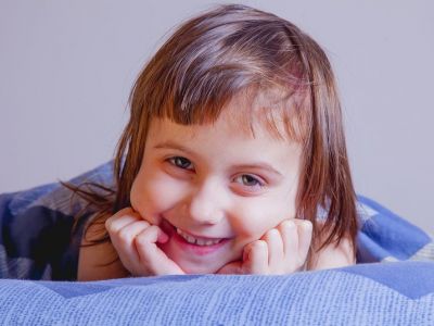 Όταν οι γονείς υποχρεώνουν τα παιδιά να κοιμηθούν ενώ δεν νυστάζουν (vid)