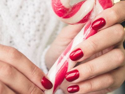 Βρήκαμε τα καλύτερα gel βερνίκια νυχιών για να κάνεις μανικιούρ στο σπίτι