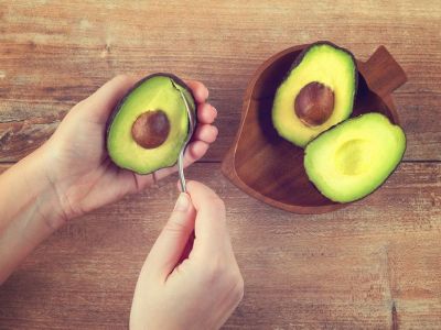 Αβοκάντο: Πολύτιμο στη βρεφική διατροφή (vid)