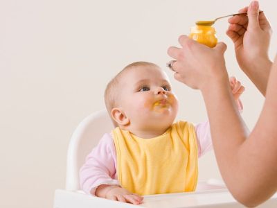 10 σημαντικούς διατροφικούς κανόνες που πρέπει να γνωρίζουν όλοι οι γονείς με μωρά και νήπια (pics)