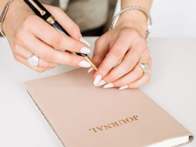 Ποιο από τα παρακάτω θα είναι το επόμενο μανικιούρ σου;