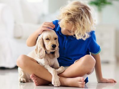 Τι προσφέρει η ύπαρξη ενός κατοικίδιου σε μία οικογένεια και πώς επιδρά στη ζωή του παιδιού;