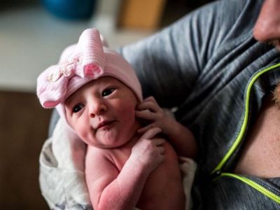 Μπαμπάδες παρόντες στον τοκετό - Δείτε απίθανες φωτογραφίες (pics)