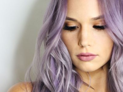 Βάφεις τα μαλλιά σου για πρώτη φορά; Όλα όσα πρέπει να γνωρίζεις