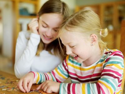 Πρόγραμμα βαρεμάρας: Ιδέες για να απασχολήσετε τα παιδιά ηλικίας 7 έως 10 ετών μέσα στο σπίτι (vids)