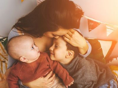 Πώς να ενισχύσετε το αίσθημα ασφάλειας σε παιδιά ηλικίας 2 έως 3 ετών (pics)