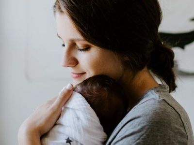 Η «Επιδερμίδα της Κουρασμένης Μαμάς» είναι κάτι που έχουμε… πάθει όλες, αλλά υπάρχει λύση