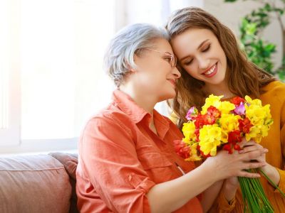 Γιορτή της Μητέρας: Δέκα πράγματα που αξίζει να πείτε στη μαμά σας
