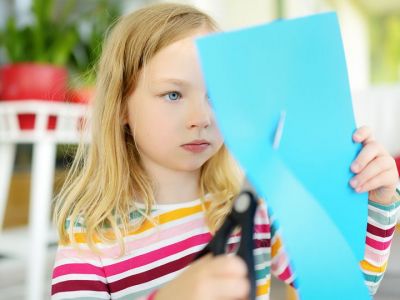 Εύκολες χειροτεχνίες για παιδιά με χαρτί και χωρίς κόλλα (vids)