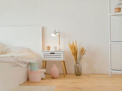 24 έξυπνες ιδέες αποθήκευσης για την κρεβατοκάμαρά σας (vid)