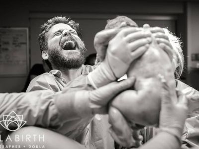 Μπαμπάδες στην αίθουσα τοκετού (pics)