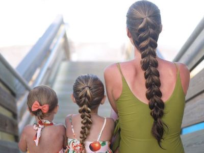 Εκπληκτικά καλοκαιρινά χτενίσματα για μαμάδες που θέλουν να ξεχωρίζουν