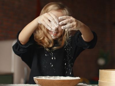 Εύκολα γλυκά για παιδιά - Συνταγές που μπορούν να φτιάξουν μόνα τους