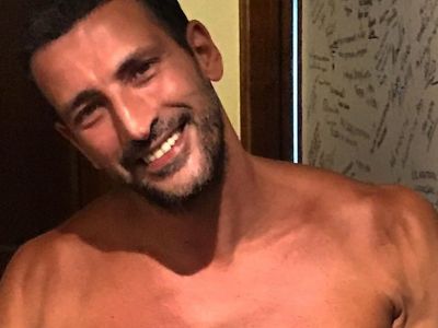 Μάνος Πανταζής: Παιχνίδια στην πισίνα με την μόλις 10 μηνών κορούλα του