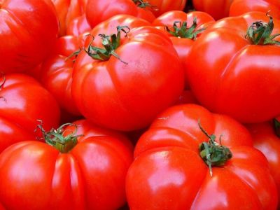 Μην αποθηκεύετε τις τομάτες στο ίδιο σημείο - Αυτός είναι ο λόγος (photos)