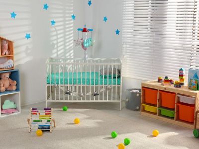 Μικρό βρεφικό δωμάτιο: Ιδέες για να το κάνετε κουκλίστικο (vid)