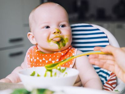 7 θρεπτικά συστατικά που θα ενισχύσουν το ανοσοποιητικό του μωρού σας