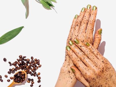 Βρήκαμε πώς θα φτιάξεις το καλύτερο DIY scrub με καφέ!