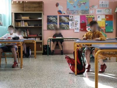 Σχολεία: Υπεγράφη η ΚΥΑ Θεοδωρικάκου–Σταϊκούρα για την πρόσληψη προσωπικού καθαριότητας