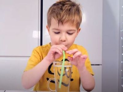 Μουσική με καλαμάκια - Μία υπέροχη δραστηριότητα για παιδιά