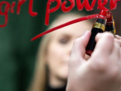 Δες τα ωραιότερα κραγιόν του φετινού φθινοπώρου