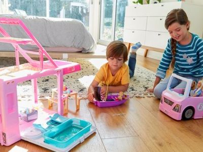 Η Barbie «μαθαίνει» την ενσυναίσθηση στα παιδιά – Τι έδειξε μεγάλη επιστημονική μελέτη