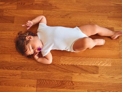 Δοκιμασμένες συμβουλές για να κόψετε την πιπίλα σε βρέφος 6-12 μηνών