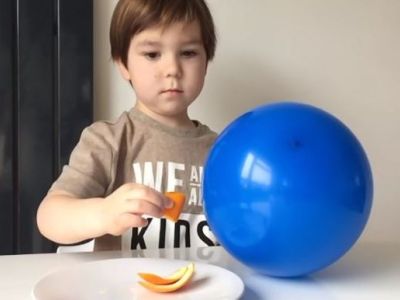 Το πείραμα με το πορτοκάλι και το μπαλόνι που θα ενθουσιάσει τα παιδιά